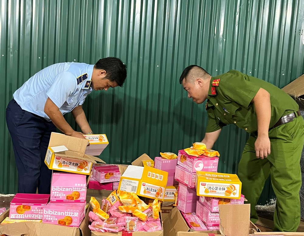 Hà Nội: Kiểm tra các cơ sở sản xuất bánh trung thu trên toàn thành phố - ảnh 1