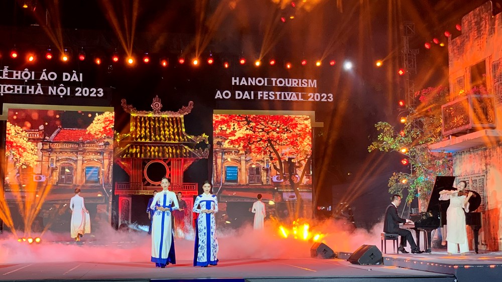 Khai mạc Lễ hội Áo dài du lịch Hà Nội 2023: Thủ đô trở thành điểm đến yêu mến - ảnh 4