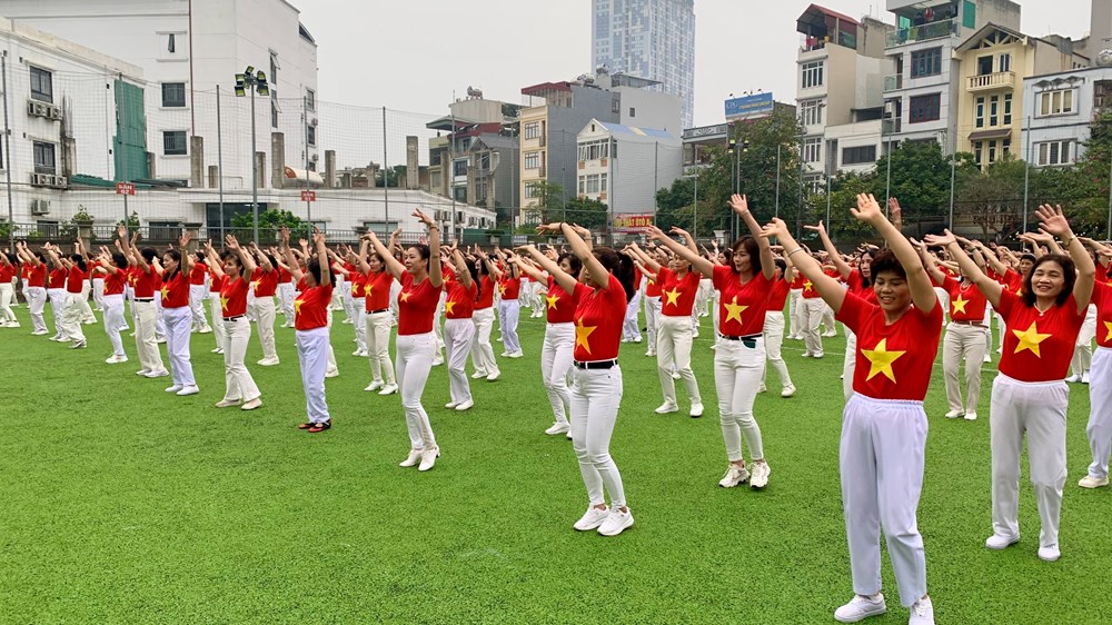 Hơn 1.000 phụ nữ Hà Đông tham gia Festival “Văn hoá - Thể thao” - ảnh 8