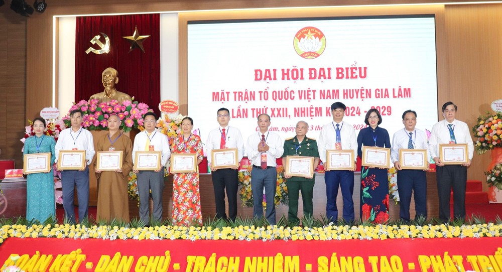 Nâng cao chất lượng, hiệu quả công tác giám sát và phản biện xã hội - ảnh 7