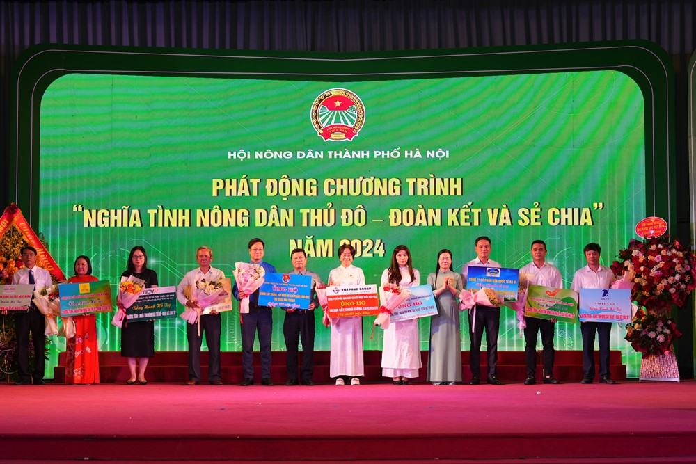 Hội Nông dân TP Hà Nội: Đóng góp quan trọng vào sự nghiệp công nghiệp hóa - hiện đại hóa nông nghiệp, nông thôn - ảnh 14