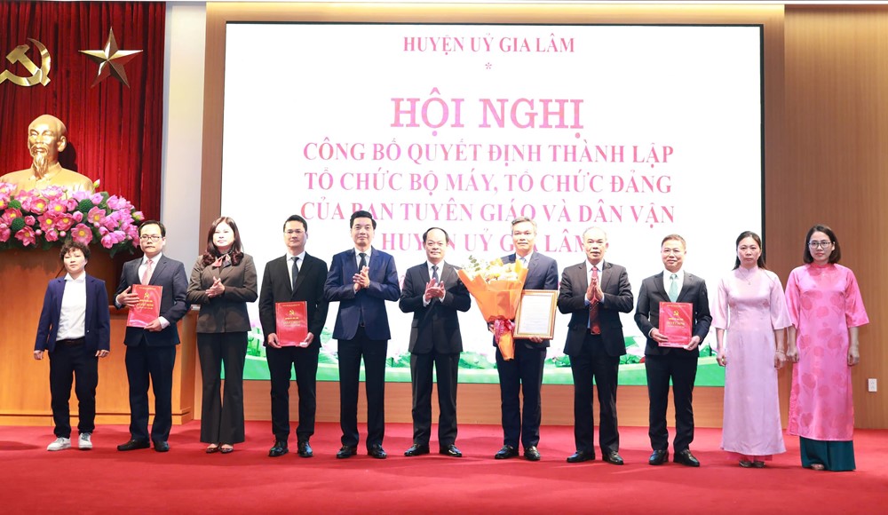 Công bố Quyết định thành lập Ban Tuyên giáo và Dân vận huyện Gia Lâm - ảnh 3