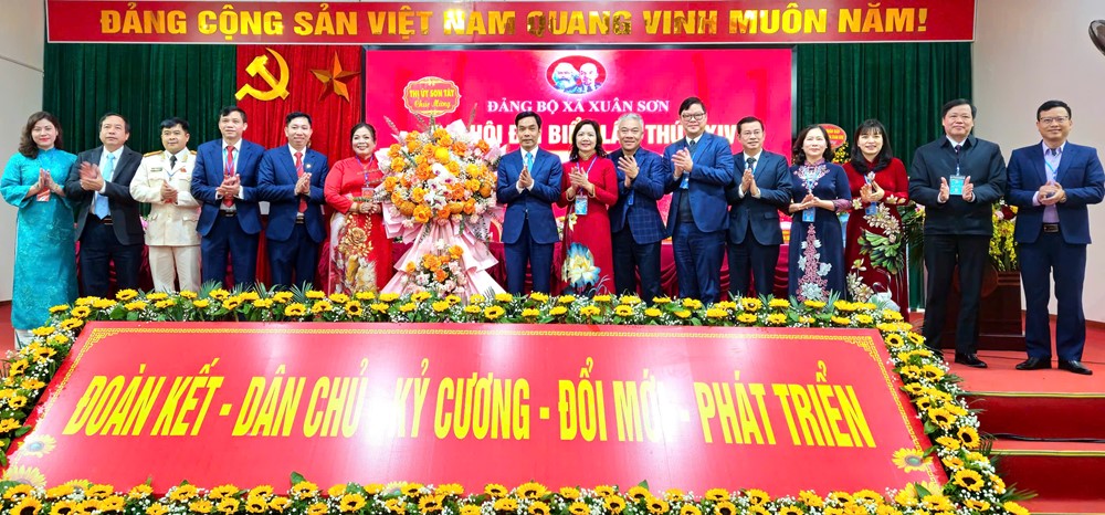 Nữ Bí thư Đảng uỷ xã Xuân Sơn Cao Thị Hào tái trúng cử nhiệm kỳ 2025-2030 - ảnh 5