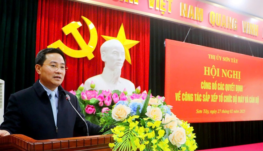 Đồng chí Hà Việt Phong được giao nhiệm vụ làm Trưởng Ban Tuyên giáo và Dân vận Thị ủy Sơn Tây - ảnh 2