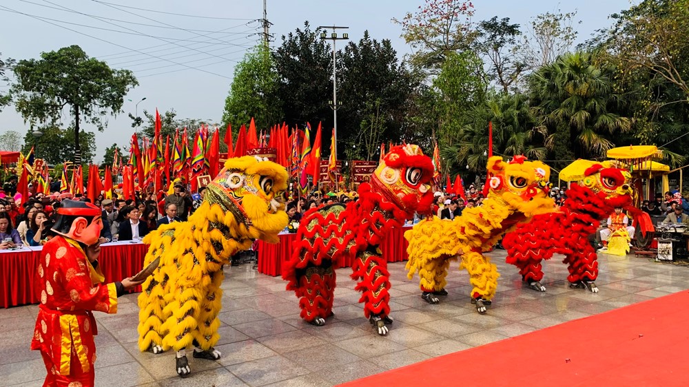 Tưng bừng Lễ hội truyền thống đền, chùa Bà Tấm - Hoàng Thái hậu Ỷ Lan - ảnh 8