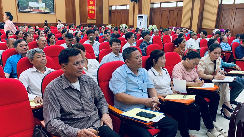 Các chuyên gia, nhà khoa học giải đáp và cung cấp kiến thúc cho hơn 200 nhà nông - ảnh 3