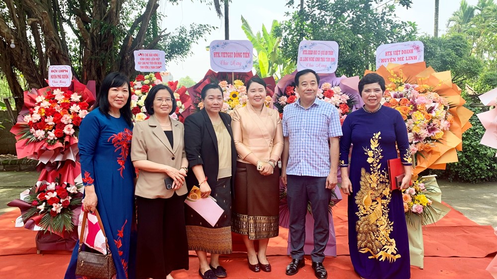 Ra mắt Liên hiệp HTX sản xuất và tiêu thụ sản phẩm Việt - Lào - ảnh 11