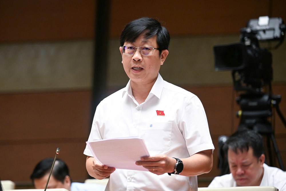 Ngân hàng Nhà nước có quyền quyết cho vay đặc biệt lãi suất 0% nhưng phải báo cáo Chính phủ - ảnh 1