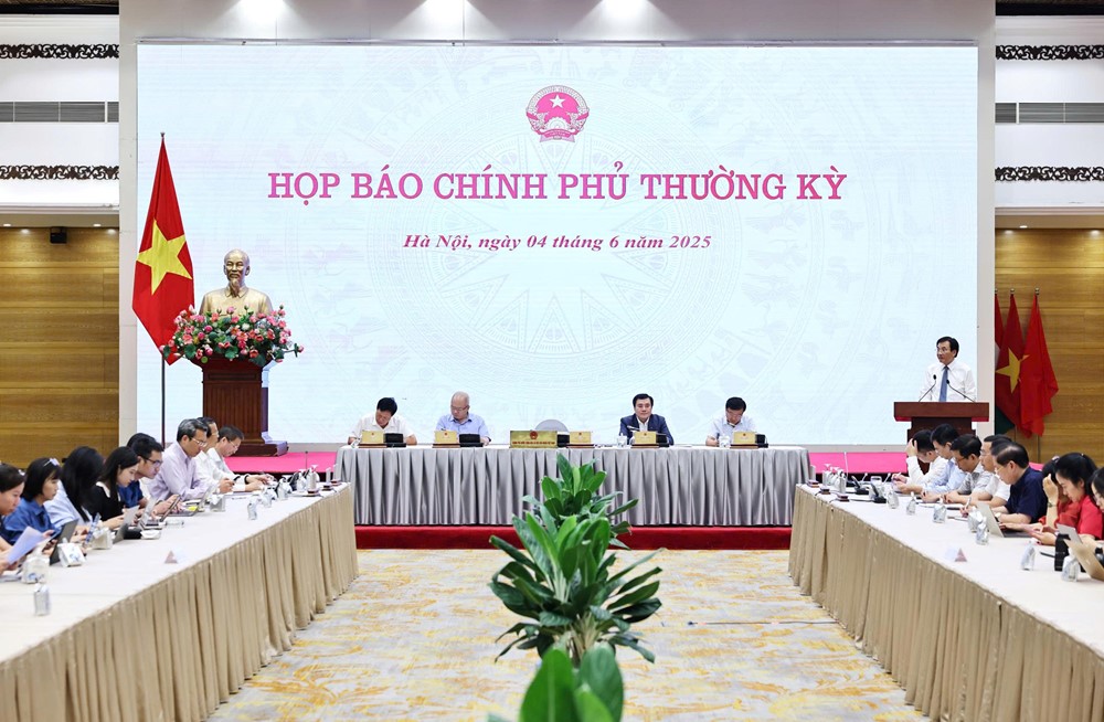 Ưu tiên thúc đẩy tăng trưởng, làm mới các động lực tăng trưởng truyền thống - ảnh 2