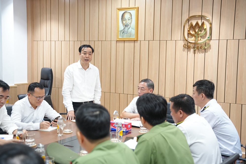 Hà Nội kiểm tra hoạt động giết mổ lợn tại Công ty CP Việt Nam chi nhánh Chương Mỹ - ảnh 1