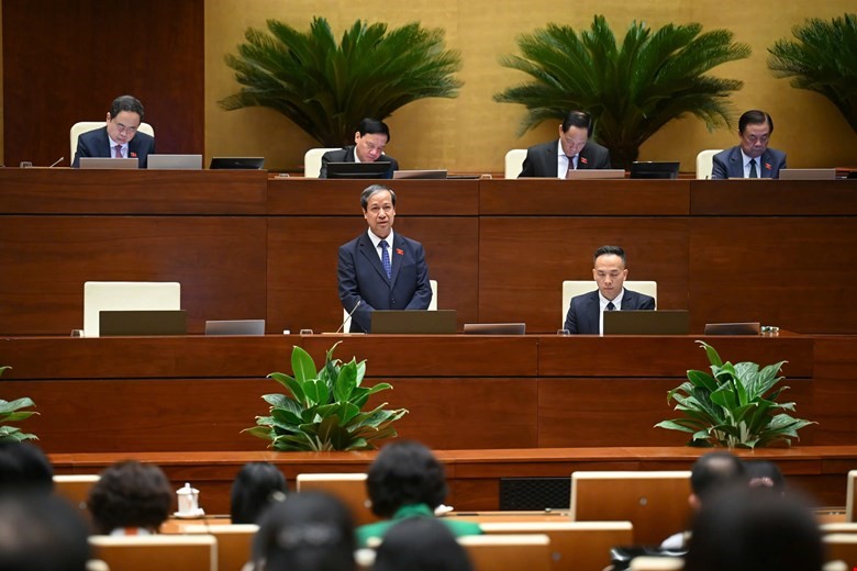 Giải pháp phát triển các trường đại học, trang thiết bị, thu hút nguồn nhân lực - ảnh 3