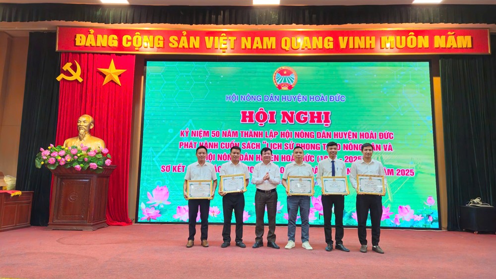 50 năm, Hội Nông dân huyện Hoài Đức đã phát triển 15.000 hội viên - ảnh 11