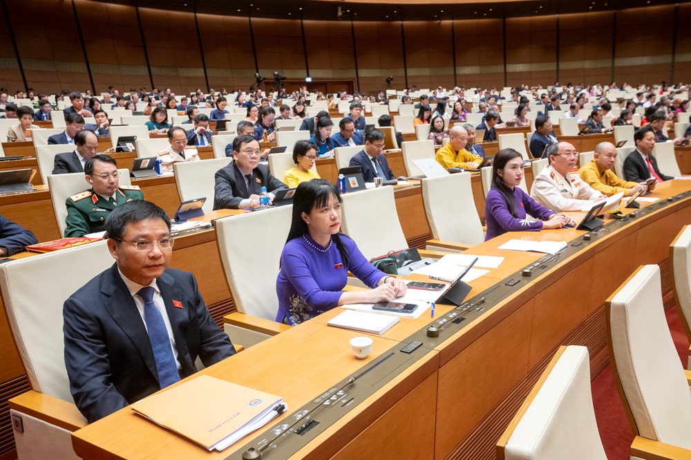 Quốc hội phê chuẩn quyết toán ngân sách nhà nước năm 2023 - ảnh 1