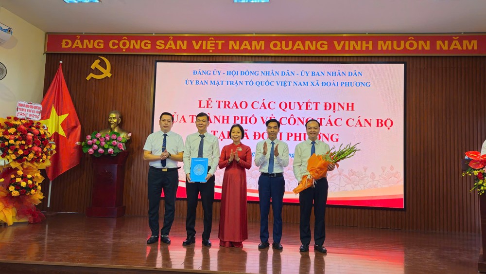Công bố các chức danh lãnh đạo Xã Đoài Phương  - ảnh 4