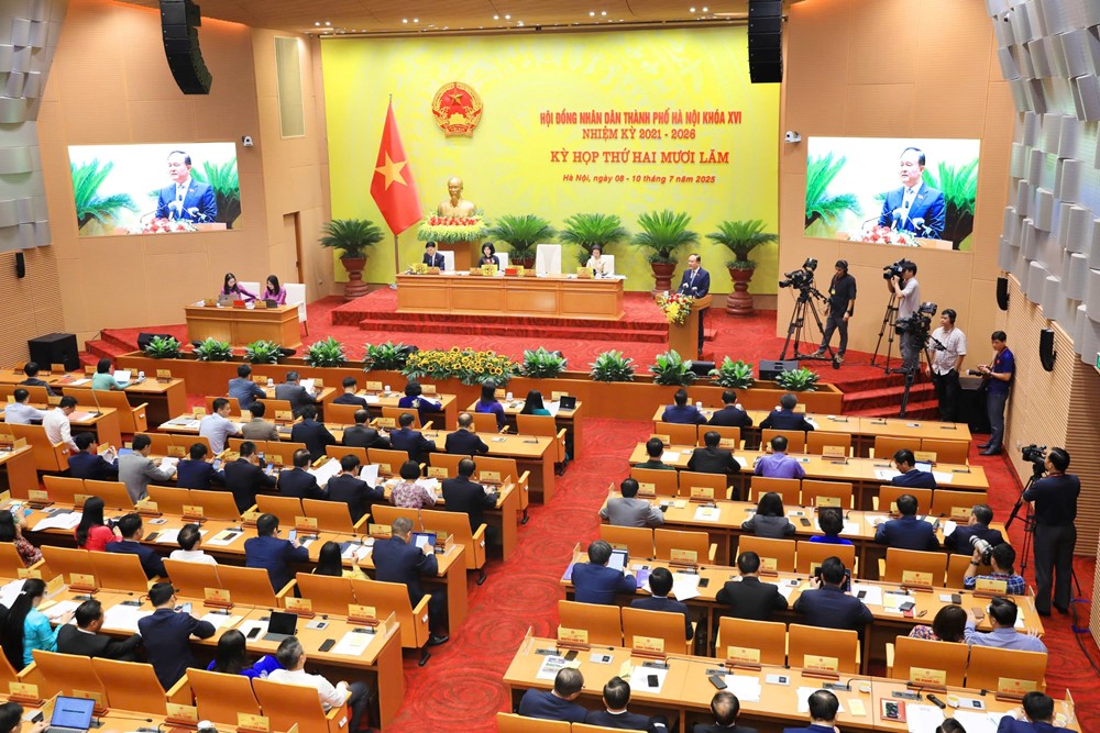Khai mạc kỳ họp thứ 25: HĐND TP Hà Nội xem xét quyết nghị cụ thể hoá các quy định của Luật Thủ đô - ảnh 5