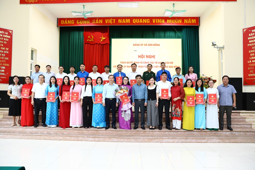Ủy ban MTTQ Việt Nam xã Sơn Đồng phát động thi đua cao điểm - ảnh 2
