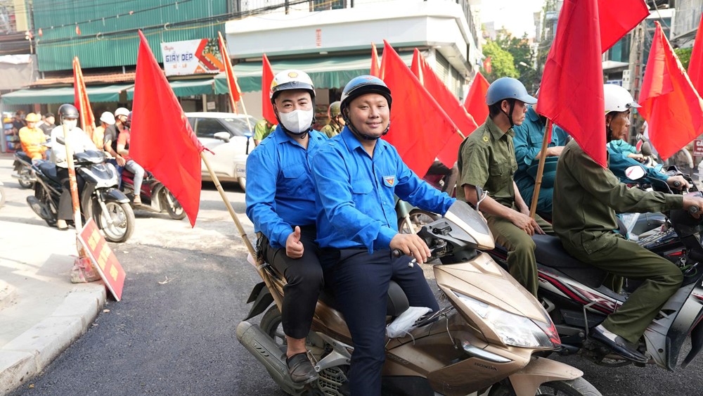 Xã Dương Hoà ra quân bảo đảm trật tự an toàn giao thông, trật tự văn minh đô thị  - ảnh 5