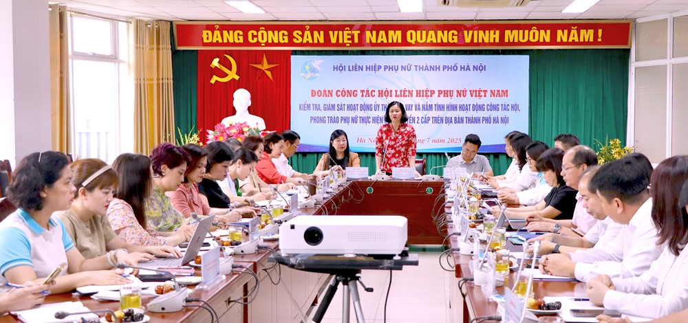 Hội LHPN Hà Nội dẫn đầu với “6 nhất” trong hoạt động ủy thác cho vay hộ nghèo - ảnh 1