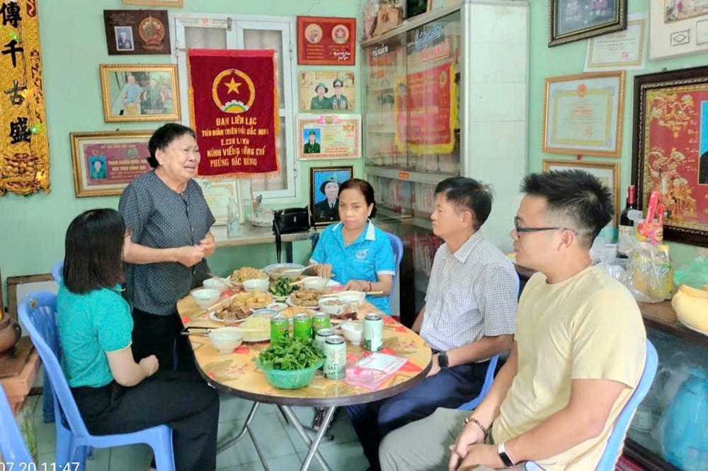 Nông dân, phụ nữ xã Gia Lâm triển khai nhiều hoạt động tri ân người có công - ảnh 7
