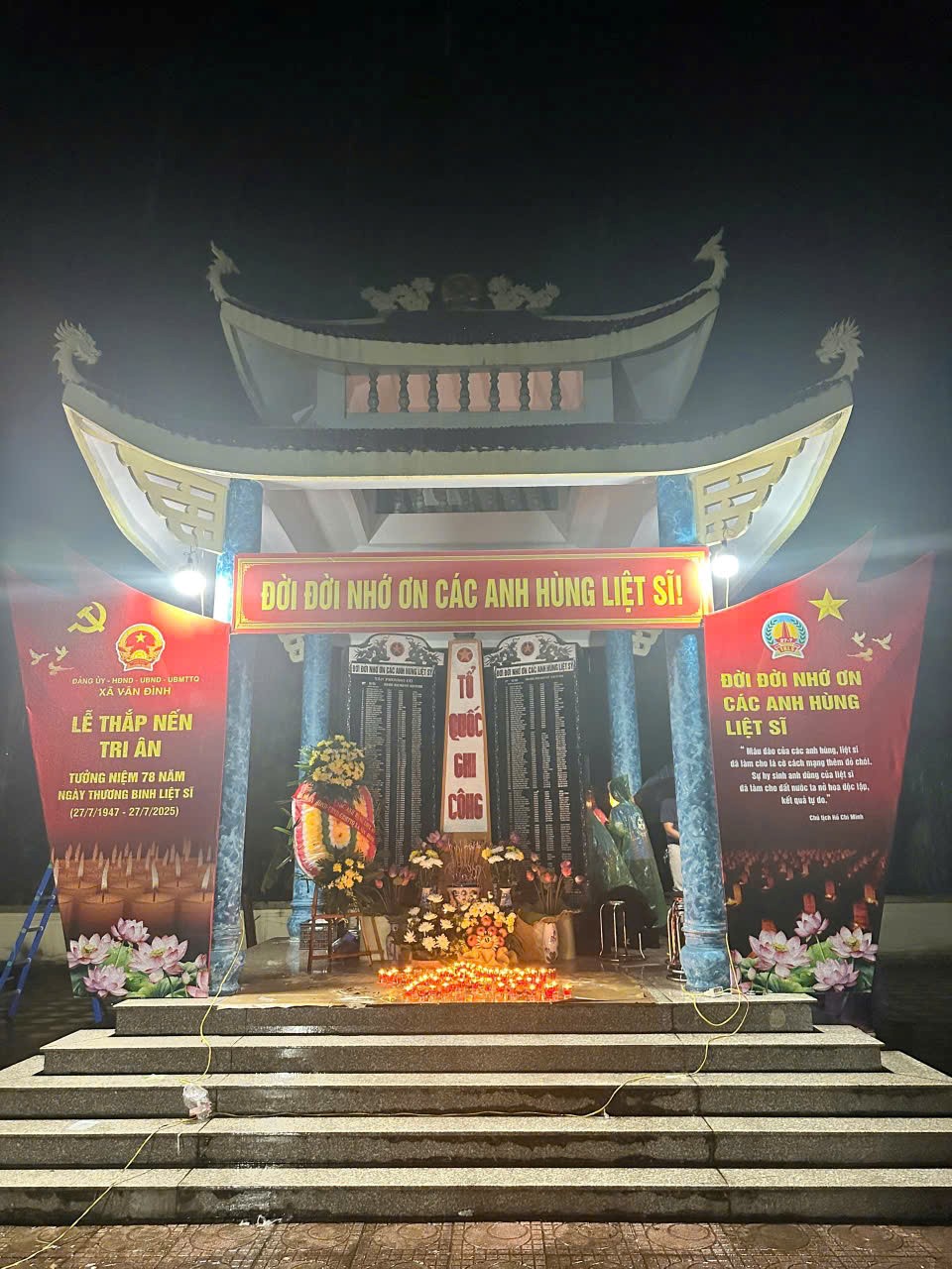 Xã Vân Đình thắp hương tri ân các Anh hùng liệt sĩ - ảnh 2