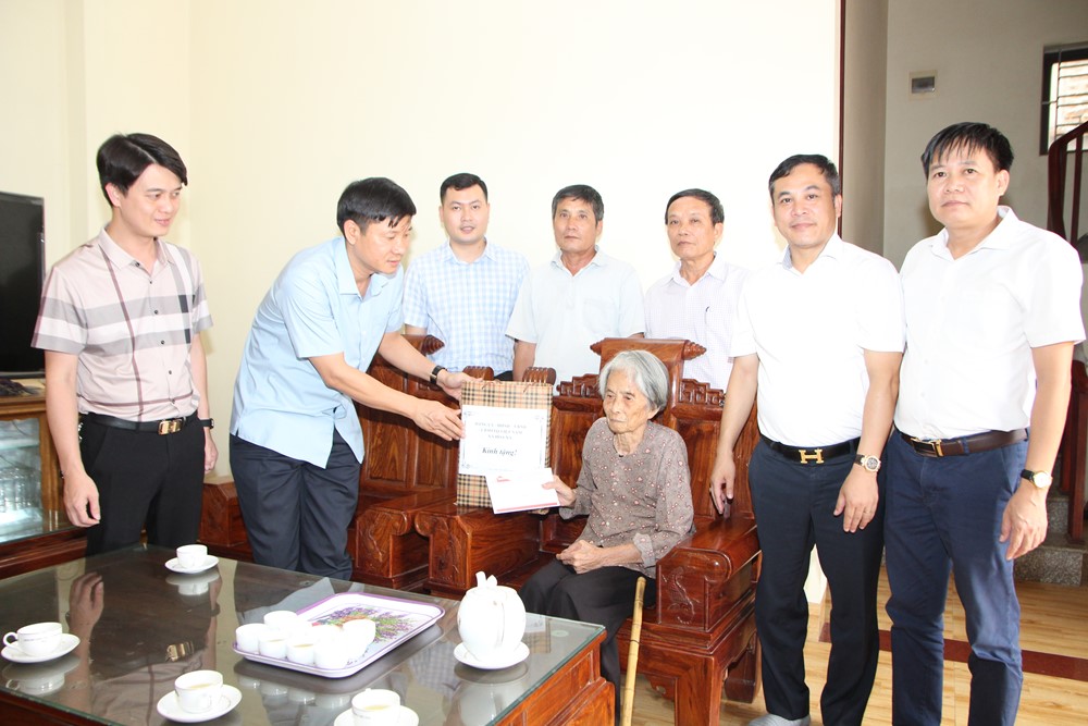 Xã Hoà Xá tổ chức nhiều hoạt động tri ân người có công - ảnh 6