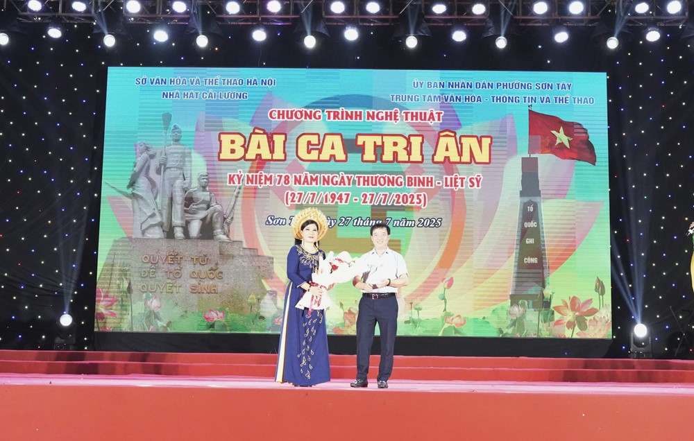 Phường Sơn Tây: Sâu lắng chương trình nghệ thuật với chủ đề “Bài ca tri ân“ - ảnh 7