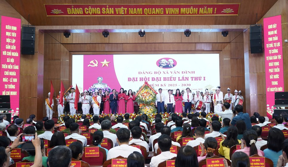 Xây dựng xã Vân Đình trở thành đô thị sinh thái, đô thị văn minh của Thủ đô - ảnh 8