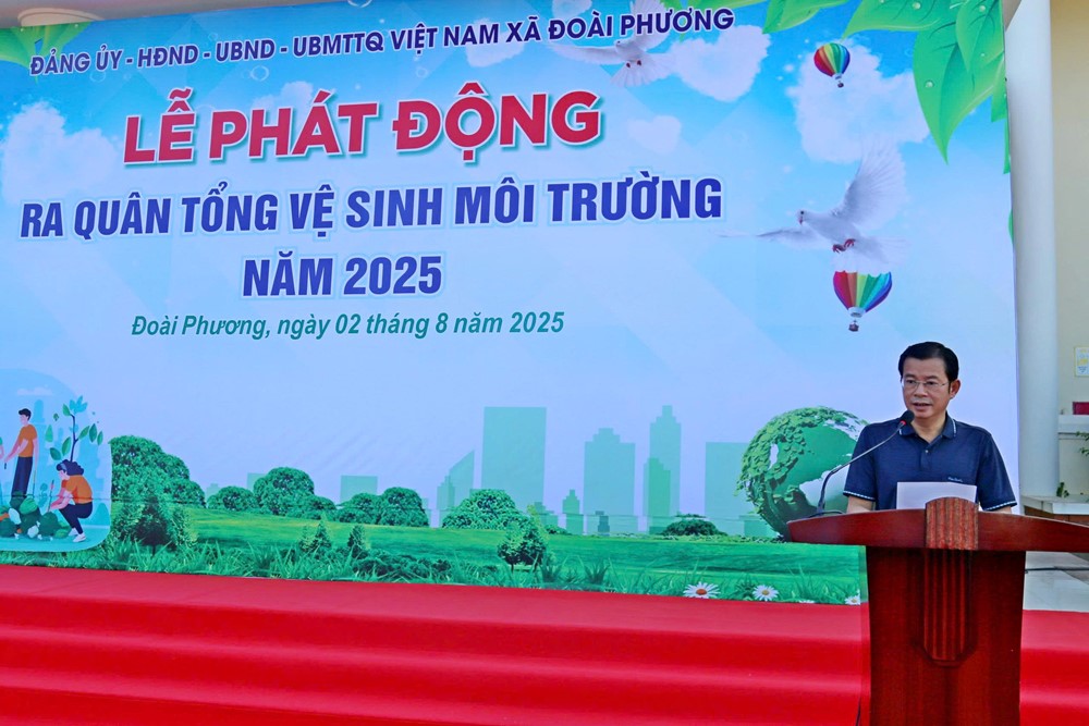 Xã Đoài Phương: Sôi động ra quân vệ sinh môi trường  - ảnh 1
