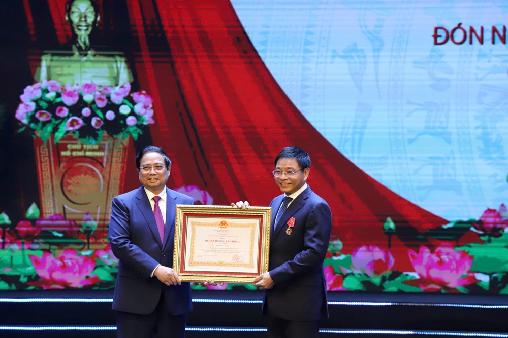 Bộ Tài chính đón nhận Huân chương Độc lập hạng Nhất - ảnh 3