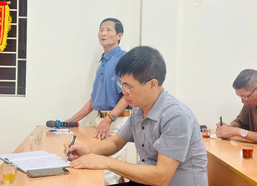 Cử tri xã Đoài Phương đề nghị tăng cường quản lý an toàn thực phẩm, bếp ăn bán trú - ảnh 2
