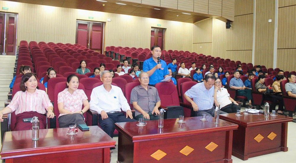 Xã Vân Đình: Tập huấn về chuyển đổi số và ứng dụng trí tuệ nhân tạo - ảnh 2
