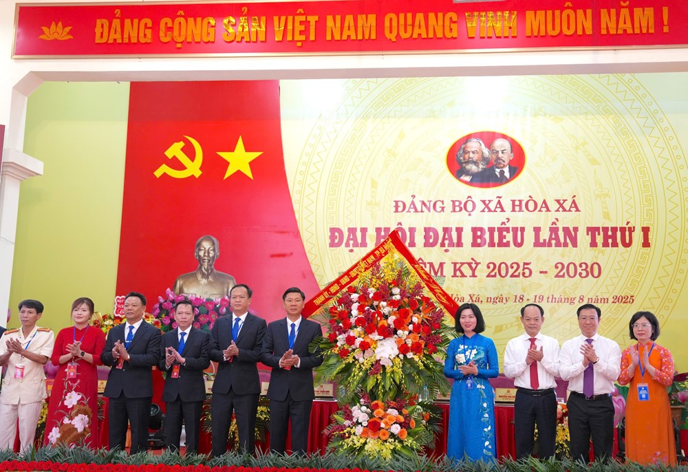 Quyết tâm xây dựng xã Hòa Xá xanh, thông minh, hội nhập và phát triển - ảnh 4