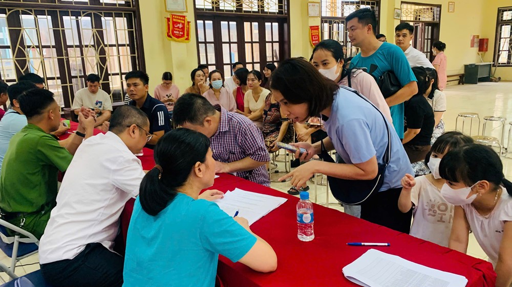 Trao quà tặng Tết độc lập - nhận niềm vui trọn vẹn - ảnh 3