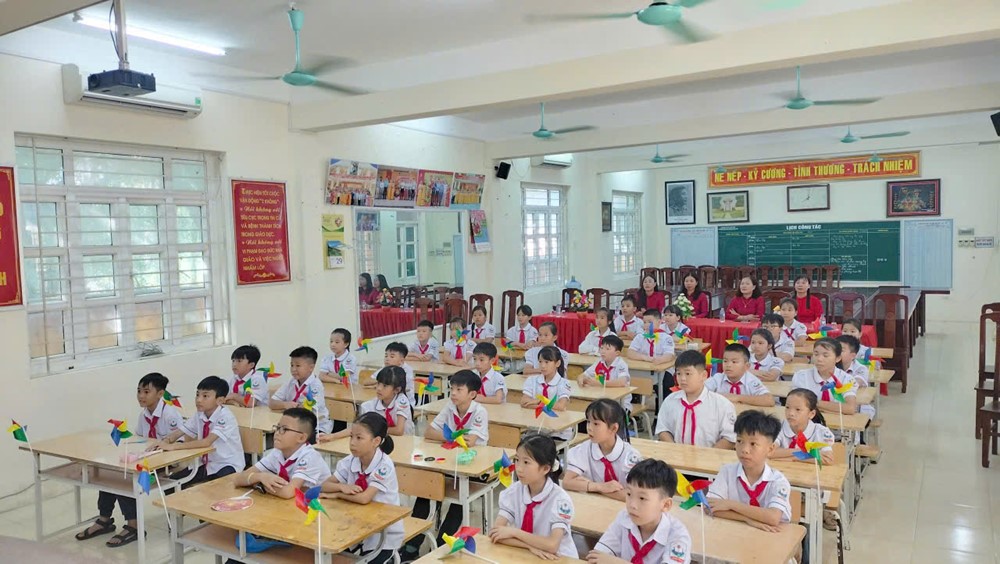 Xã Ứng Thiên: Hơn 8.500 học sinh tưng bừng ngày khai giảng năm học mới - ảnh 11