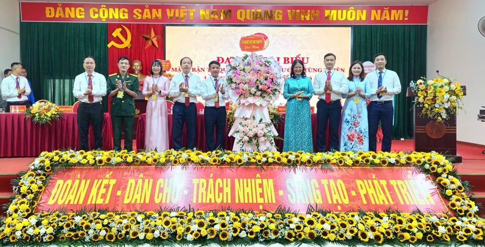Tập hợp ngày càng đông đảo các tầng lớp nhân dân trong khối đại đoàn kết dân tộc - ảnh 5