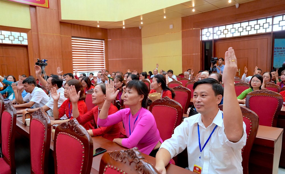 Tăng cường ứng dụng công nghệ thông tin và chuyển đổi số trong hoạt động của MTTQ xã - ảnh 8