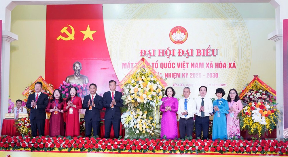 Khơi dậy niềm tự hào, ra sức thi đua, cống hiến trí tuệ, công sức cho sự phát triển của Hòa Xá - ảnh 7