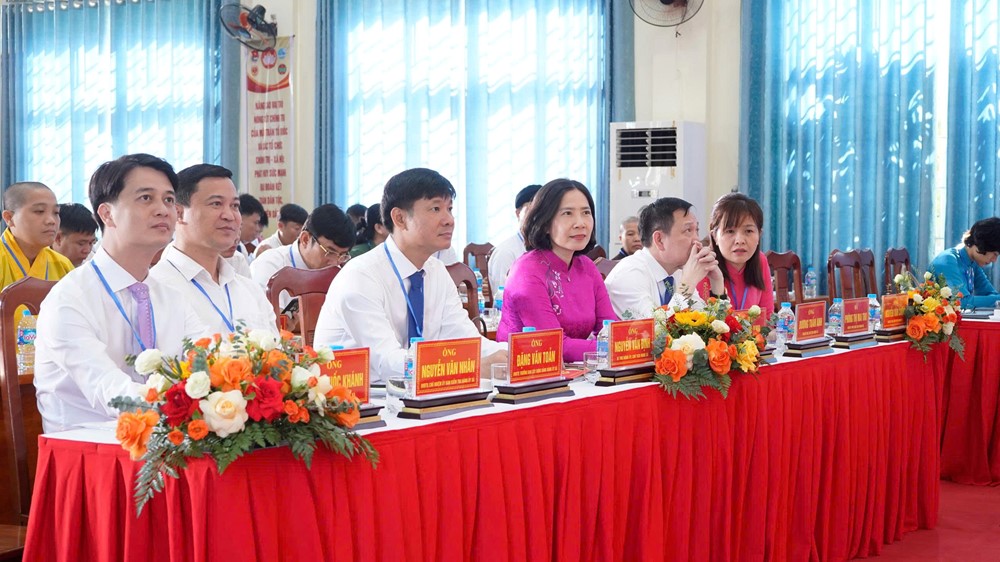 Khơi dậy niềm tự hào, ra sức thi đua, cống hiến trí tuệ, công sức cho sự phát triển của Hòa Xá - ảnh 1