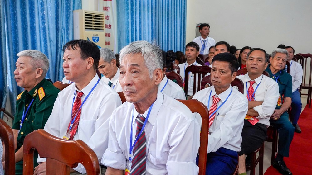 Khơi dậy niềm tự hào, ra sức thi đua, cống hiến trí tuệ, công sức cho sự phát triển của Hòa Xá - ảnh 4