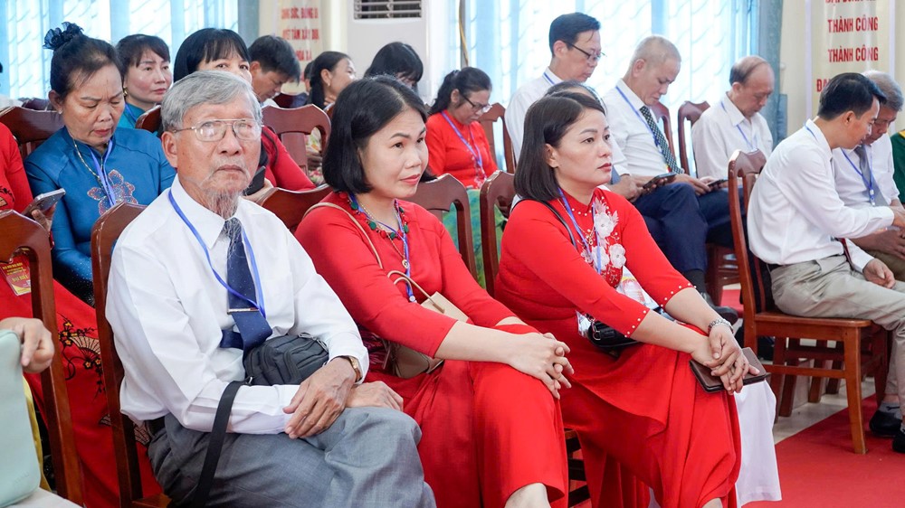 Khơi dậy niềm tự hào, ra sức thi đua, cống hiến trí tuệ, công sức cho sự phát triển của Hòa Xá - ảnh 5