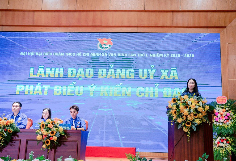 Đồng chí Doãn Hồng Việt giữ chức Bí thư Đoàn Thanh niên xã Vân Đình - ảnh 6