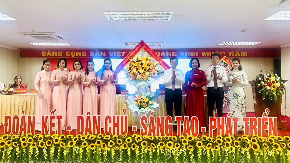 Phụ nữ phường Dương Nội đoàn kết, sáng tạo xây dựng phường giàu đẹp, văn minh  - ảnh 6