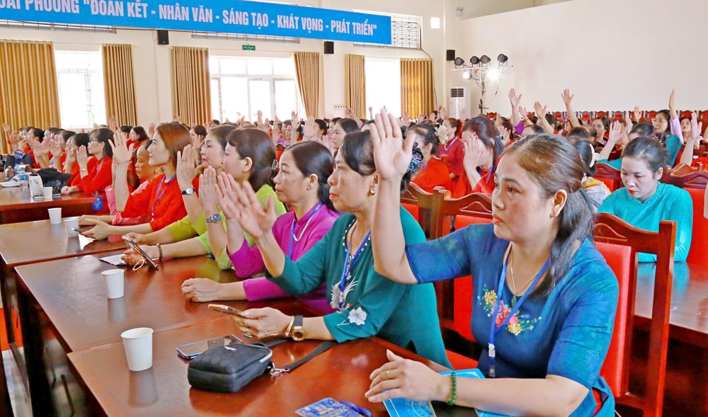 Phụ nữ Đoài Phương đoàn kết, sáng tạo, góp phần xây dựng quê hương giàu đẹp, văn minh - ảnh 3