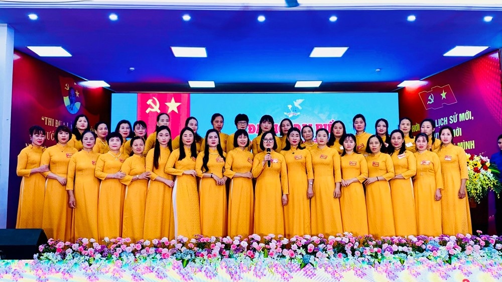 Phụ nữ phường Yên Nghĩa: Phát huy vai trò, khẳng định vị thế trong giai đoạn mới - ảnh 8
