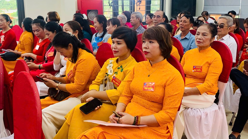 Phụ nữ phường Yên Nghĩa: Phát huy vai trò, khẳng định vị thế trong giai đoạn mới - ảnh 4