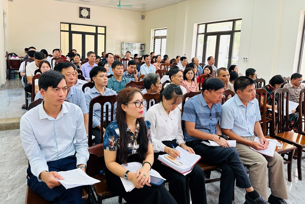 Xã Hoà Xá: 3 tháng chính quyền địa phương 2 cấp, tiếp nhận 3.879 hồ sơ thủ tục hành chính - ảnh 2