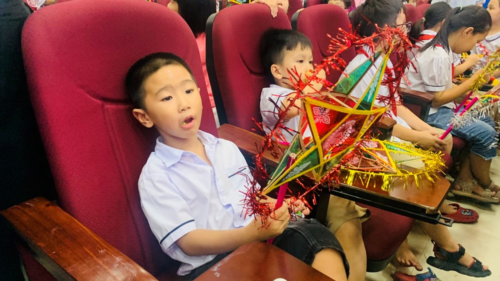  Xã Vân Đình tưng bừng Đêm hội trăng rằm 2025 - ảnh 7