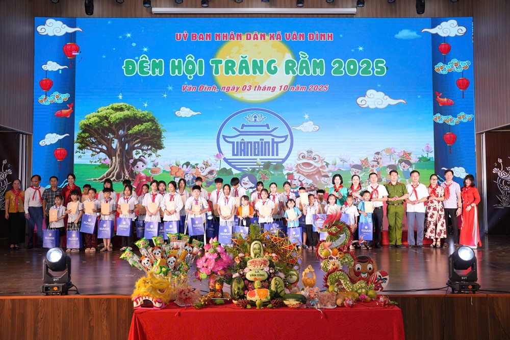  Xã Vân Đình tưng bừng Đêm hội trăng rằm 2025 - ảnh 9