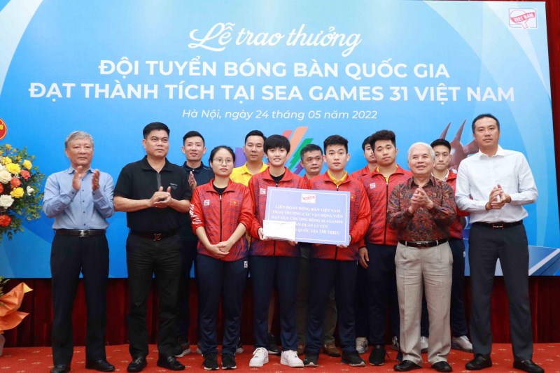 Vinh danh chiếc HCV sau 19 năm của bóng bàn Việt Nam - ảnh 2