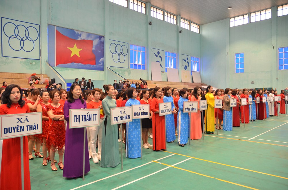 Hội LHPN huyện Thường Tín : Tổ chức thành công Hội thi Dân vũ thể thao năm 2023 - ảnh 1